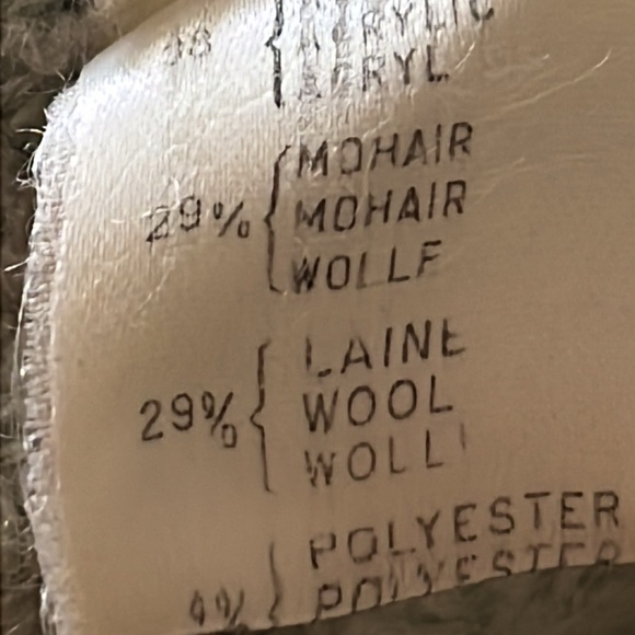 Cozy Vintage Oversized RODIER PARIS Sage Turtleneck Sweater - Picture 7 of 7